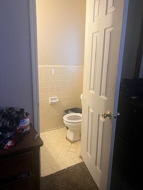 1st image of 400 NW 85th St