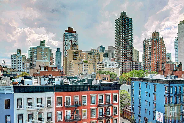 Sold by Halstead Real Estate | media 10