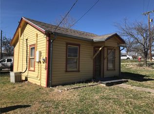 410 N Mesquite St, Hico, TX 76457
