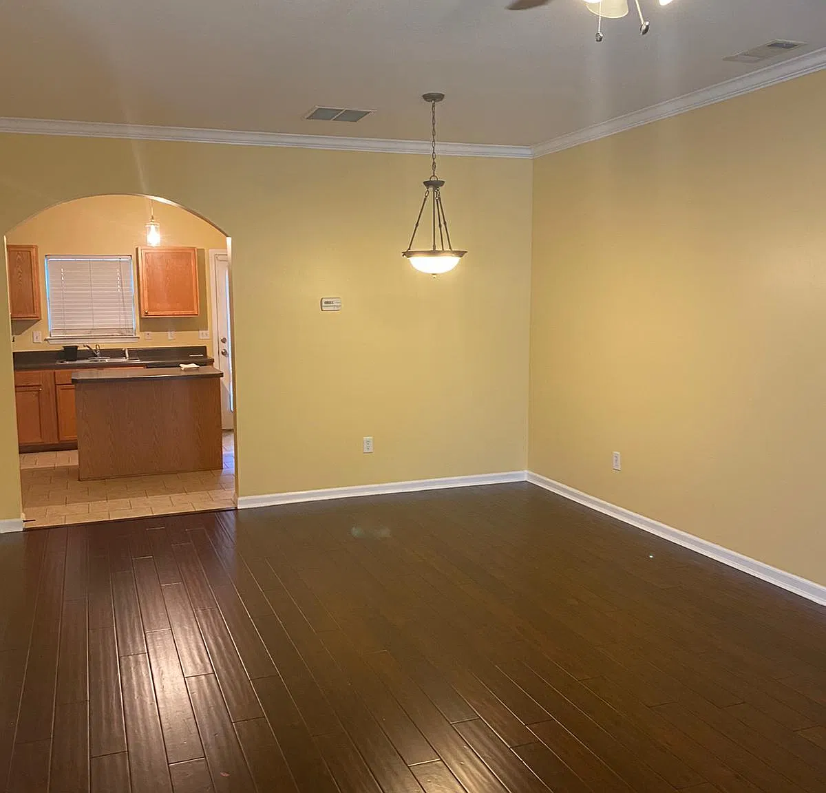2 bed, 2.5 bath, 1280 sqft, $1,850 — Photo 4