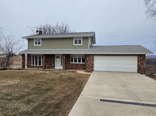 18927 Route 3 Hwy, Durango, IA 52039