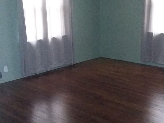 2nd image of 9539 Cloverhurst Dr