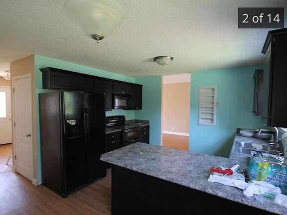 3rd image of 1401 Jenny Ln