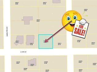 3005 E 9th St, Lehigh Acres, FL 33972