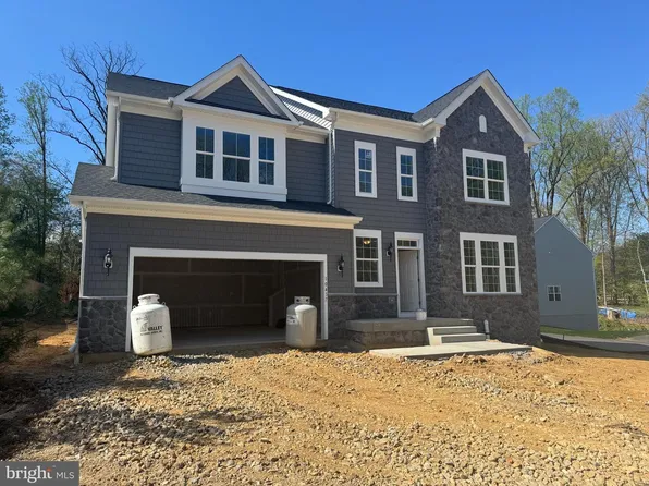 10417 Leslie Dr, Laurel, MD 20723