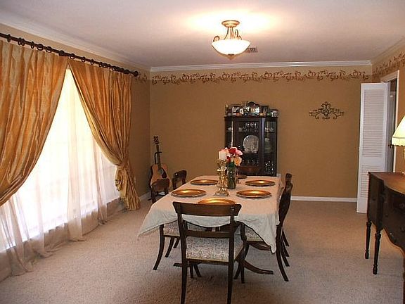 Large Formal Dining Room