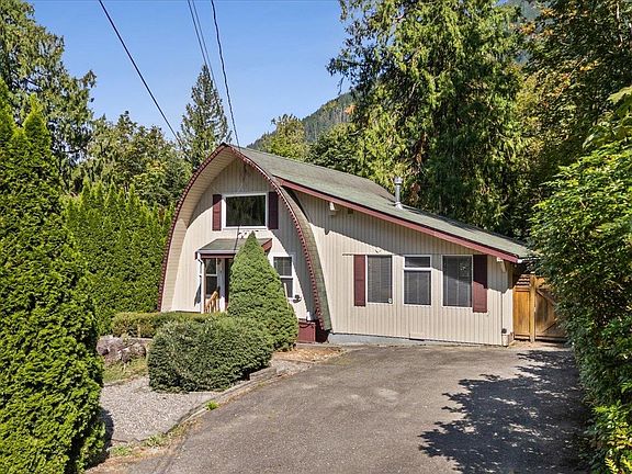 2nd image of 66603 Summer Rd