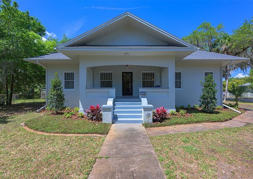 1st image of 1200 LIVE OAK STREET