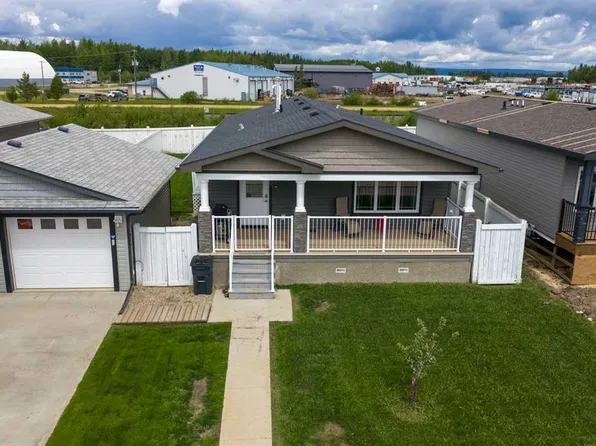 1220 S 1a Ave SW, Slave Lake, AB T0G 2A4