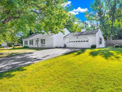 403 Delmar Ln, Bloomington, IL, 61701