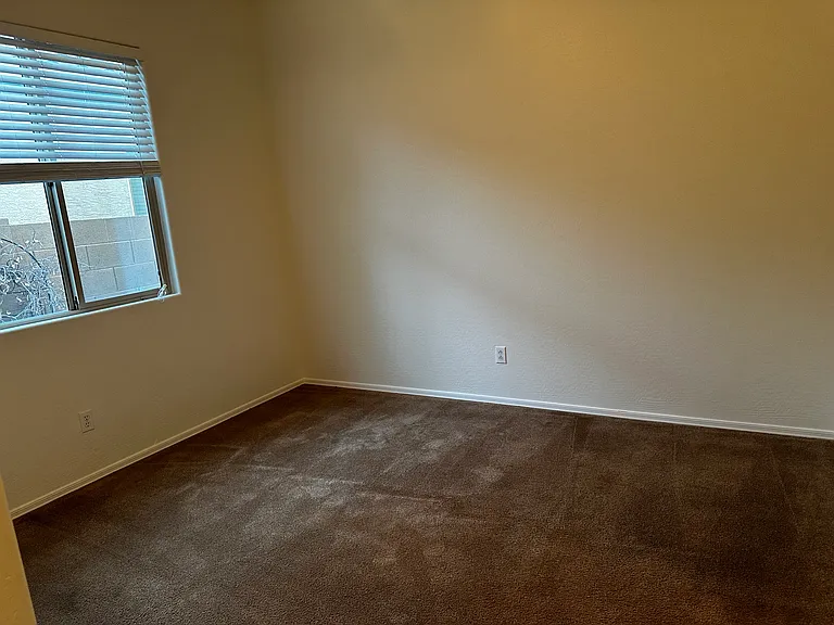 2712 E Redwood Pl — Photo 16