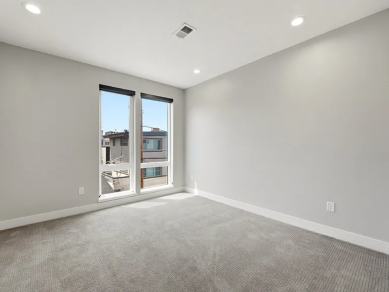 3564 W 16th Ave — Photo 11