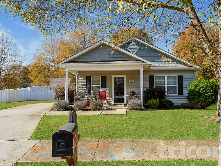 18011 Lynn Ln — Photo 1
