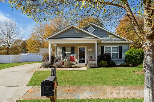 18011 Lynn Ln Photo 1