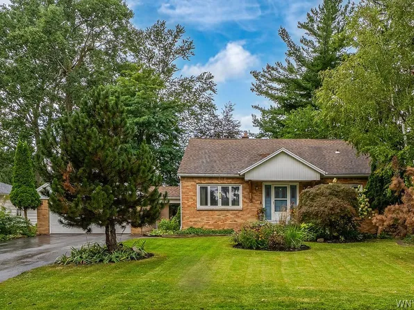 357 McKinley Ave, Williamsville, NY 14221