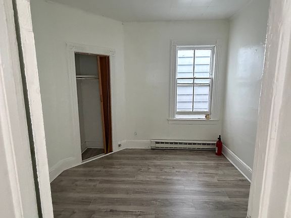 3rd image of 155 Sheridan Ave #3