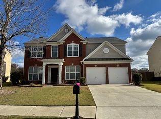 8320 Grenadier Trl, Suwanee, GA 30024