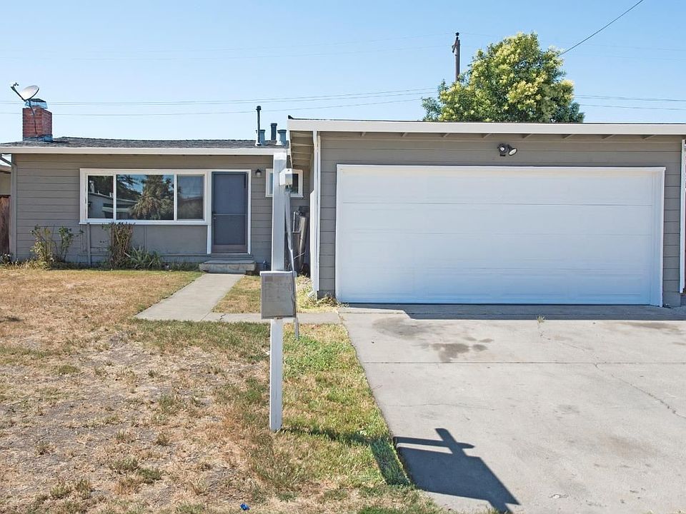 1st image of 2763 Murtha Dr
