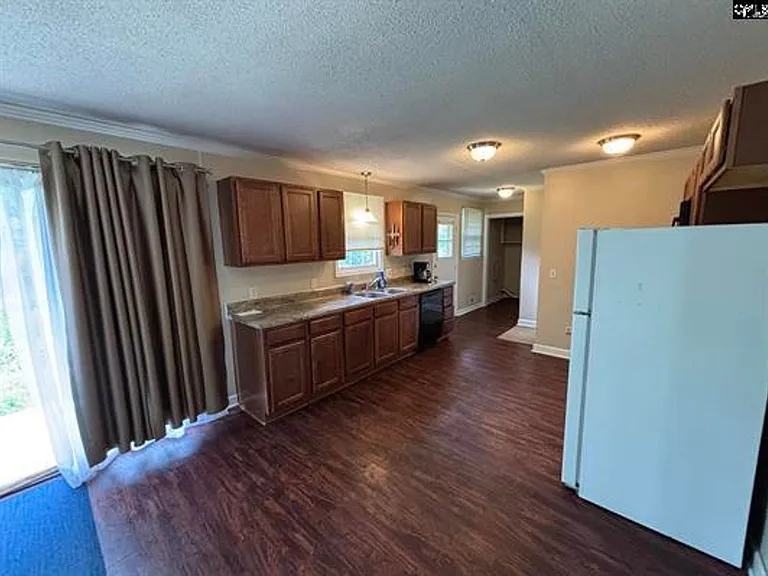 7247 Holloway Rd — Photo 3
