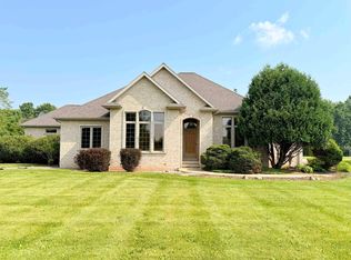 1071 Wrightstown Rd, De Pere, WI 54115