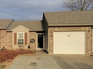 208 Beechtree Ln, Mount Washington, KY 40047