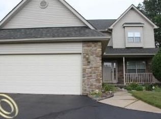 271 Rosario Ln, White Lake, MI