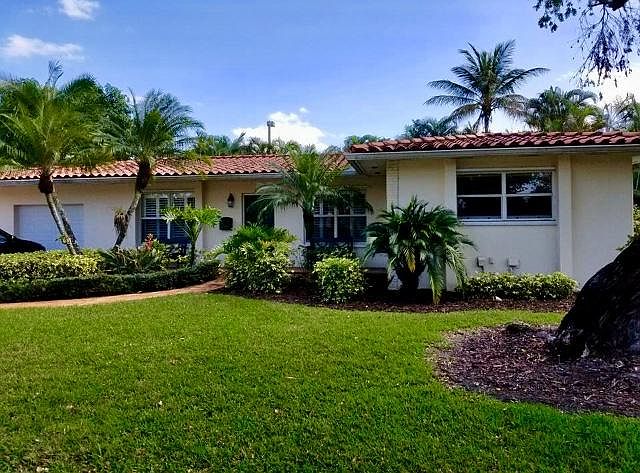 1st image of 15031 Egan Ln