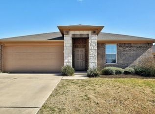 136 Voss, Kyle, TX 78640
