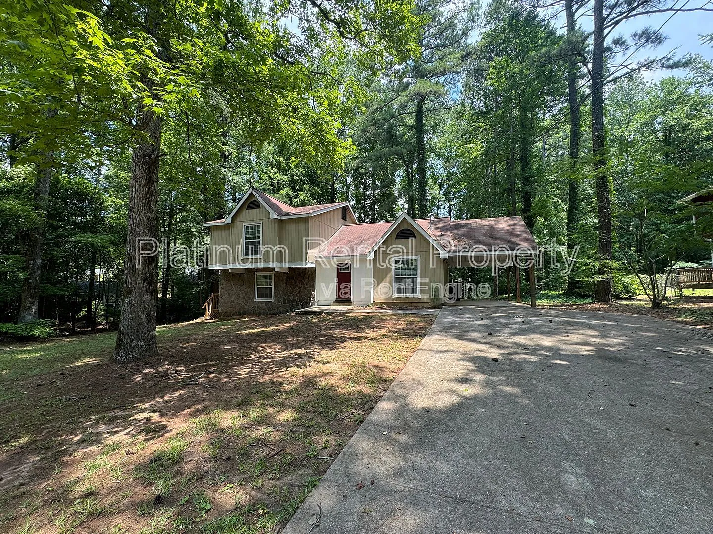 3 bed, 2.5 bath, 1202 sqft, $1,795 — Photo 3