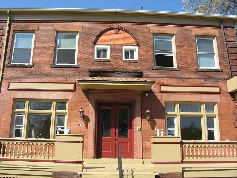 344 S Fairmount St — Photo 24
