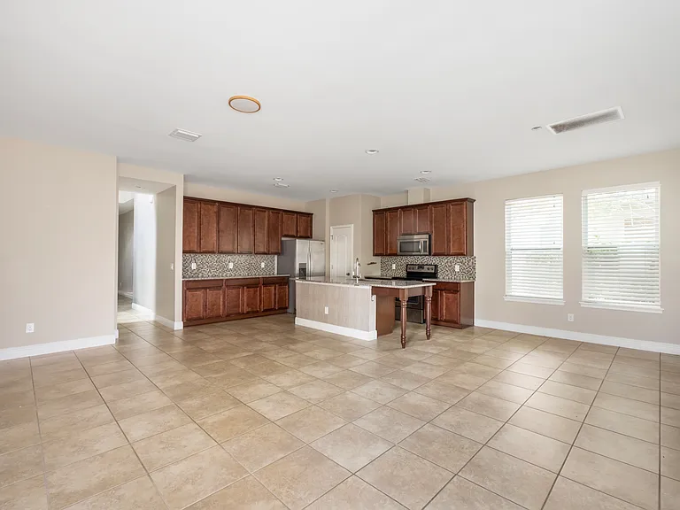 7243 Rambling Water Way — Photo 4