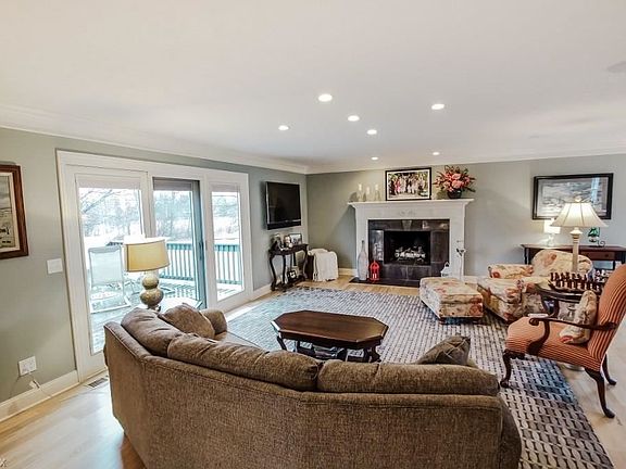 4th image of 113 Dorset Dr