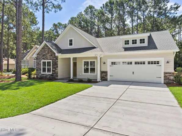 4089 Country Garden Lane, Southport, NC 28461