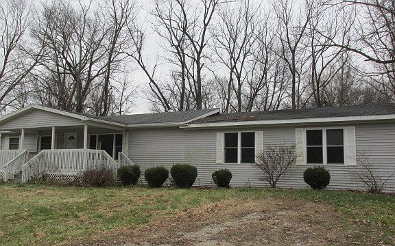2nd image of 545 County Road 1050 E