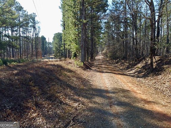 5th image of 300 Old Social Circle Rd