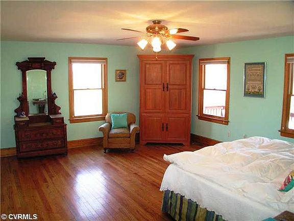 4th image of 6451 Rock Hollow Ct