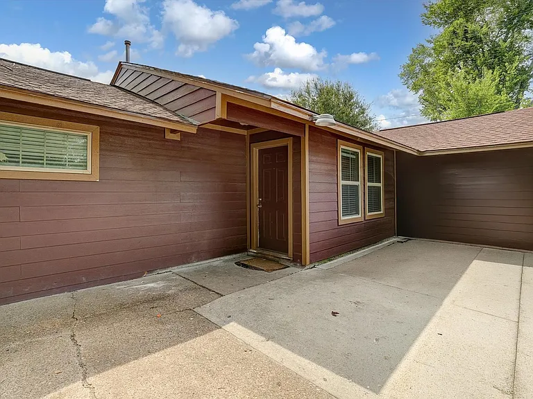 8159 Glenhollow Dr — Photo 29