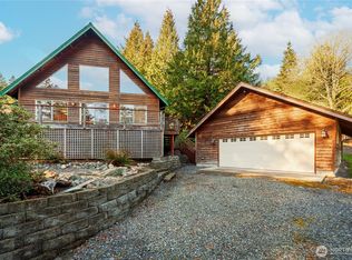 1185 Bay St, Lummi Island, WA