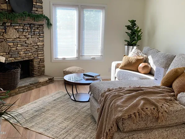 278 Moser Rd, Blue Ridge Manor, KY 40223