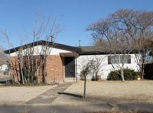 1001 S Grinnell St, Perryton, TX 79070