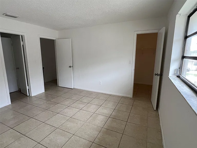 2442 NW 52nd Ave #2442 — Photo 8
