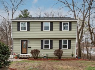 15 Lawndale Ave, Nashua, NH 03060