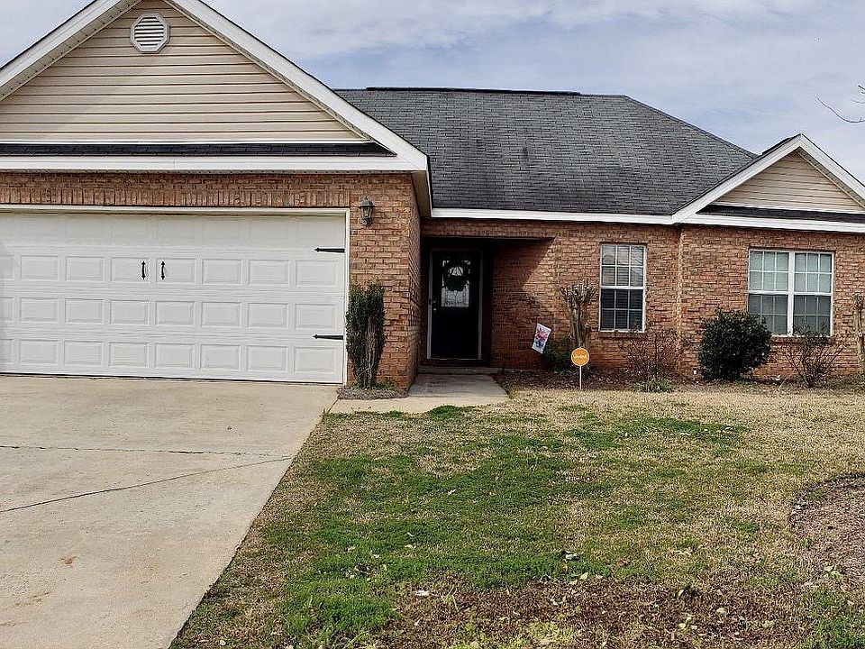 2nd image of 308 Manchester Ln