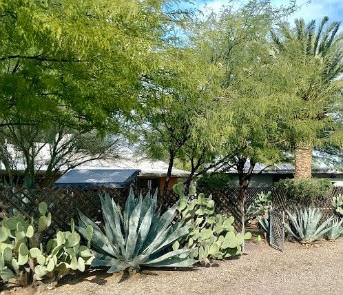 STREET VIEW OF FRONT