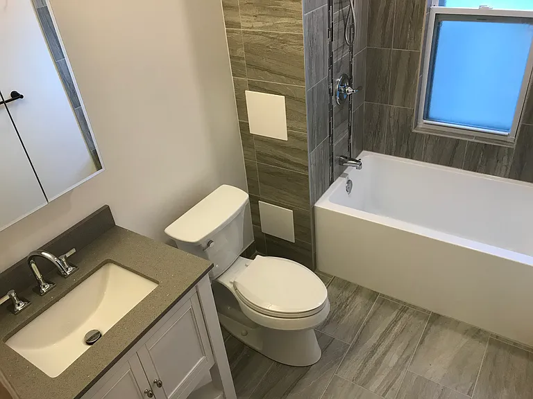 1547 Amherst St #1 — Photo 8
