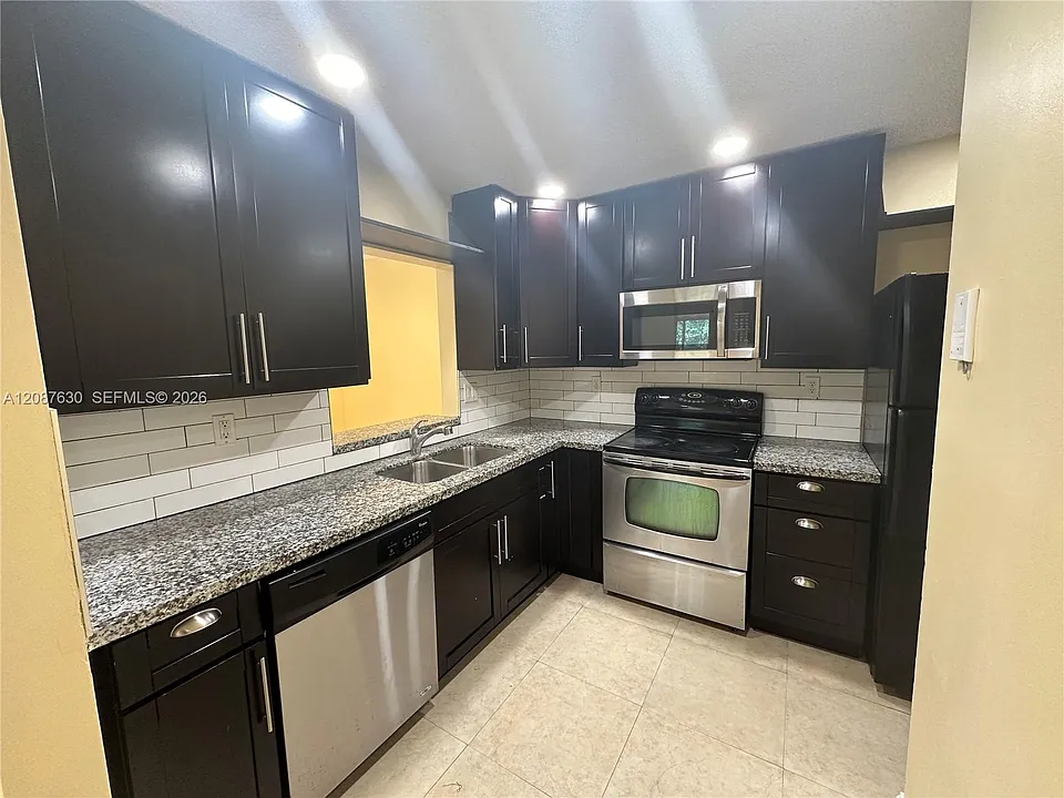 1718 NW 56th Ave #1718