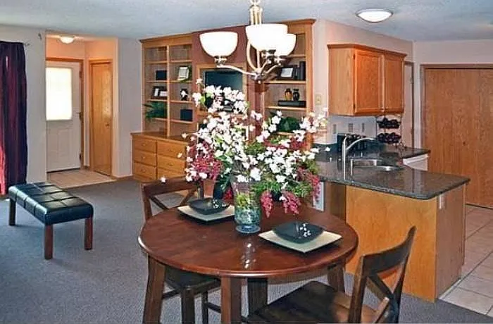 4045 Crystal Cir — Photo 13
