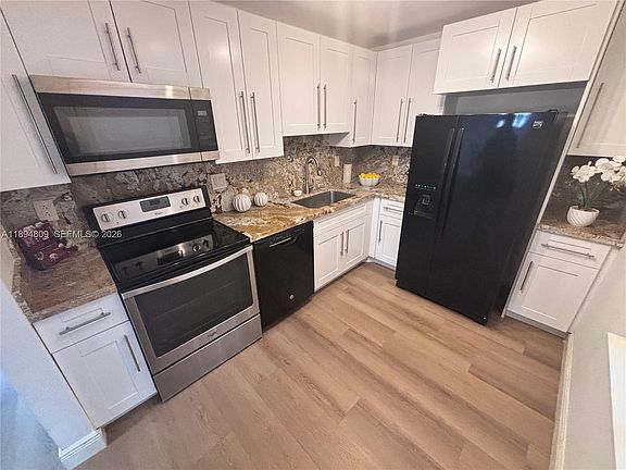 5th image of 8050 W McNab Rd APT 212