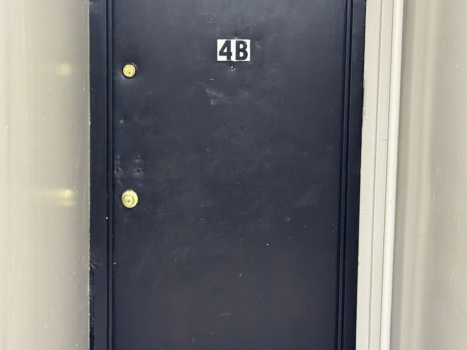 1st image of 246 Roseville Ave #4BB