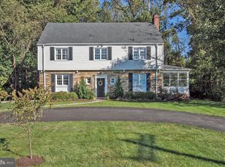 15201 Rosecroft Rd, Rockville, MD 20853